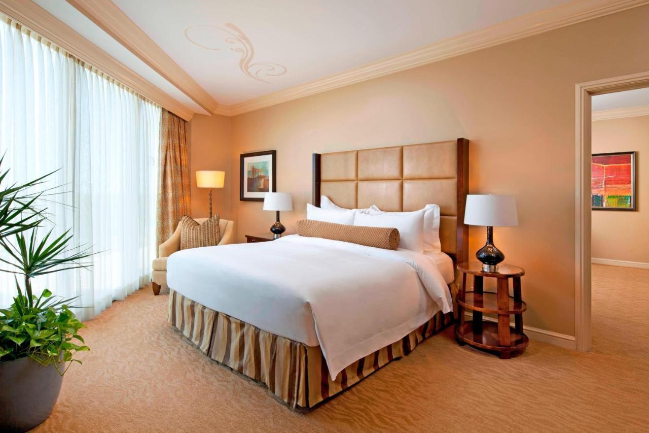 เดอะ เซนต์ เรจิส ฮุสตัน Hotel ฮูสตัน ภายนอก รูปภาพ